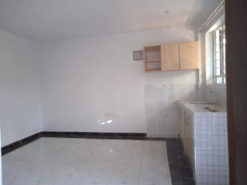 Spacious Bedsitter in Gachie,Kihara road-1